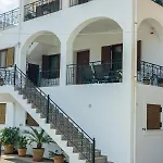 Katerina & Elia's Family House *