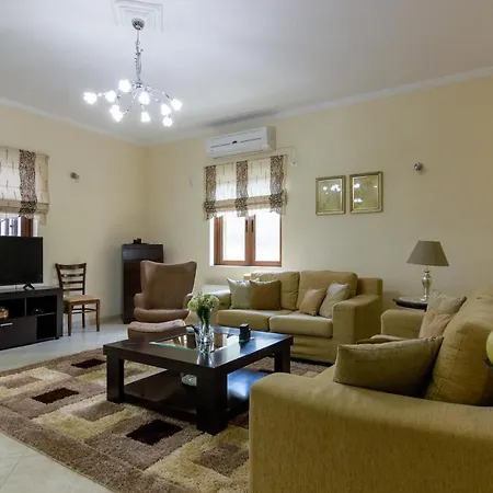 Katerina & Elia's Family House アパート *