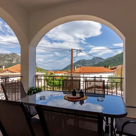 Katerina & Elia's Family House Апартаменты