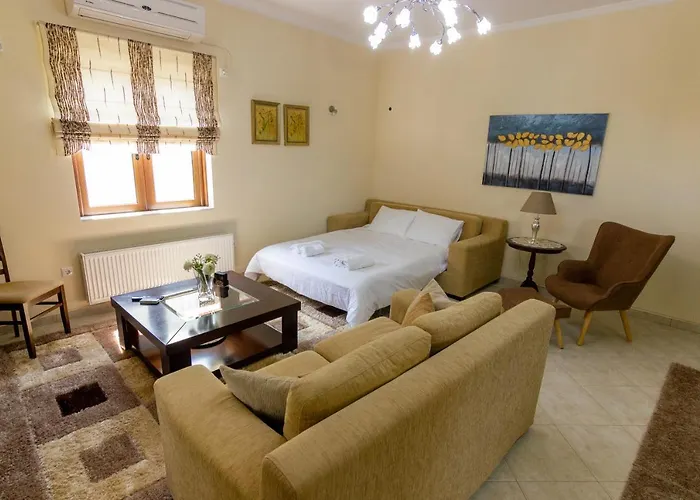 Katerina & Elia's Family House * Leonídion