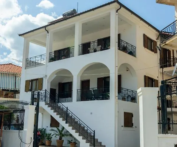 Katerina & Elia's Family House Apartmán